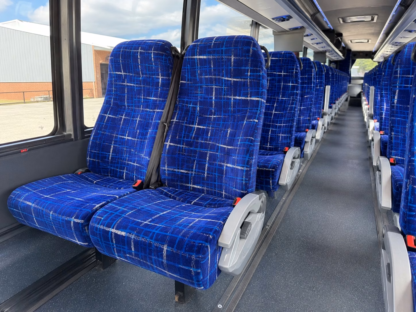 coral springs wedding guest shuttle buses for ceremony and reception